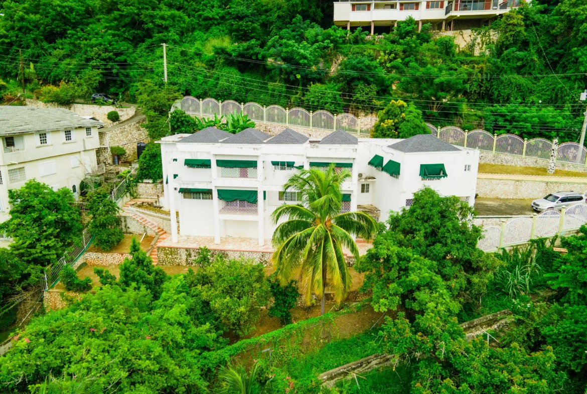 Second image of 5 West Armour Heights in Kingston 8, St. Andrew, Jamaica - property is For Rent
