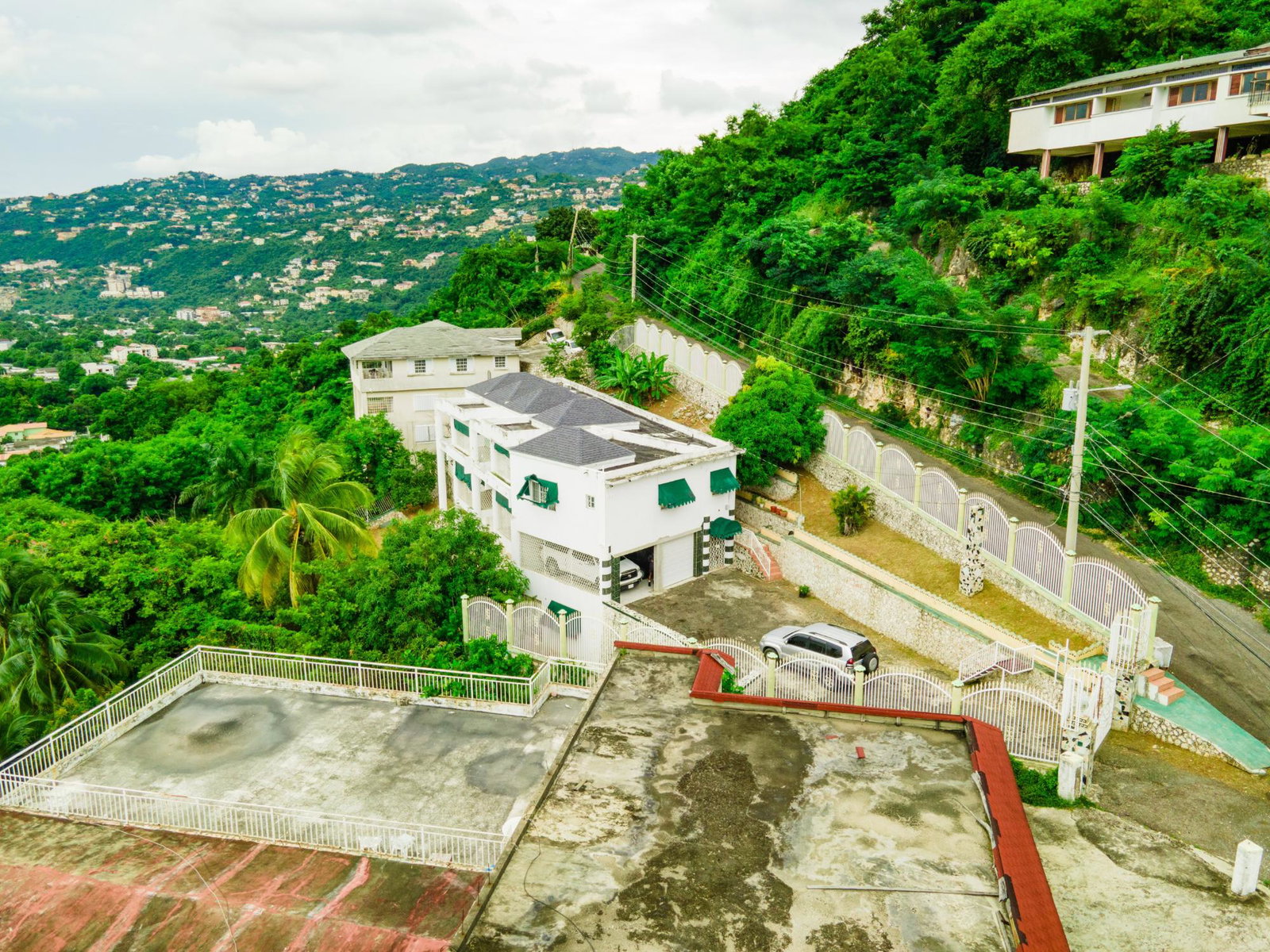 Sixteenth image of 5 West Armour Heights in Kingston 8, St. Andrew, Jamaica - property is For Rent
