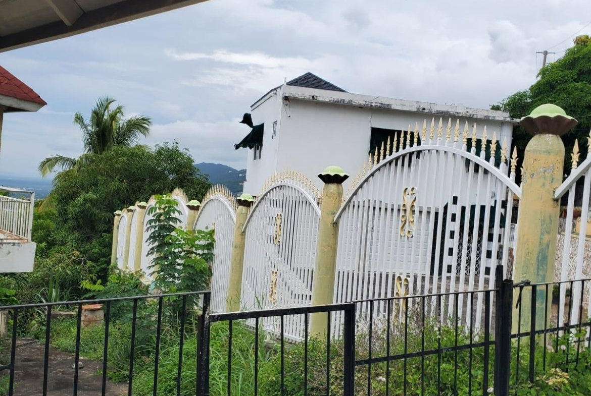 Nineteenth image of 5 West Armour Heights in Kingston 8, St. Andrew, Jamaica - property is For Rent