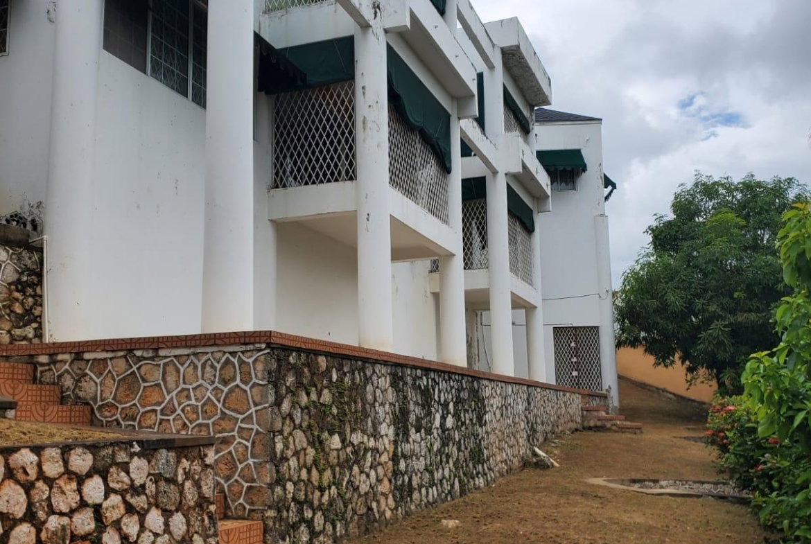 Twentieth image of 5 West Armour Heights in Kingston 8, St. Andrew, Jamaica - property is For Rent