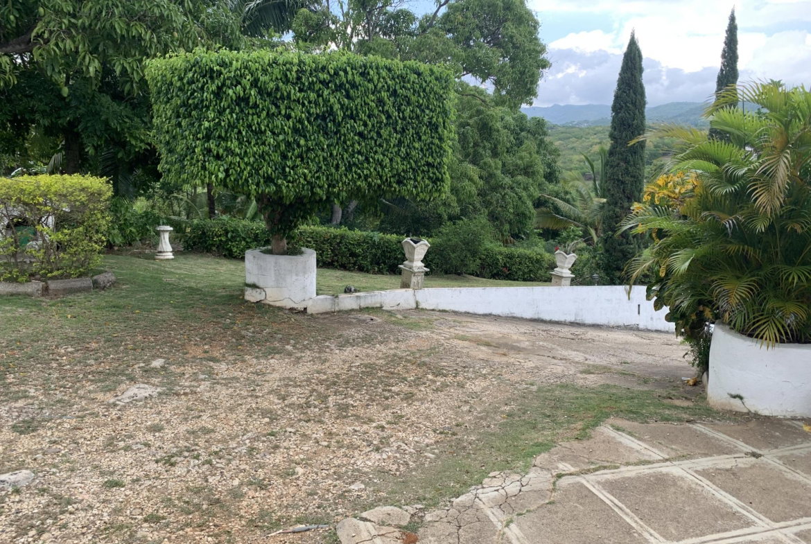 Third image of 90 Dana Avenue in Old Harbour, St. Catherine, Jamaica - property is For Sale