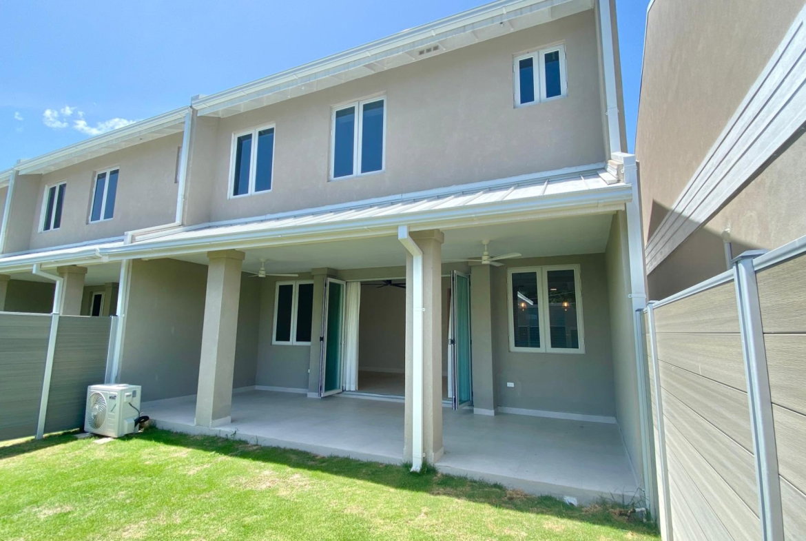 Tenth image of 22-33 Seymour Ave in Kingston 6, St. Andrew, Jamaica - property is For Rent