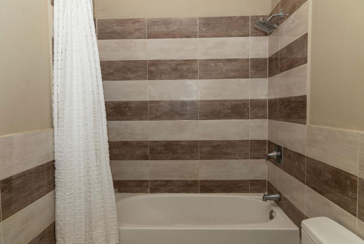 Twenty-First image of 76b Bellevue Drive Kgn 19 in Kingston 19, St. Andrew, Jamaica - property is For Rent