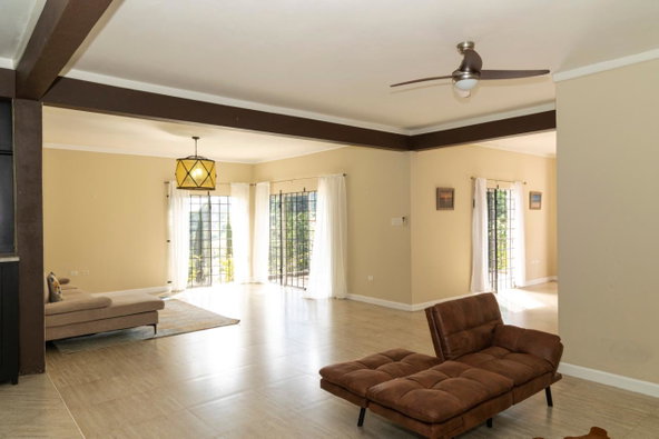 Tenth image of 76b Bellevue Drive Kgn 19 in Kingston 19, St. Andrew, Jamaica - property is For Rent