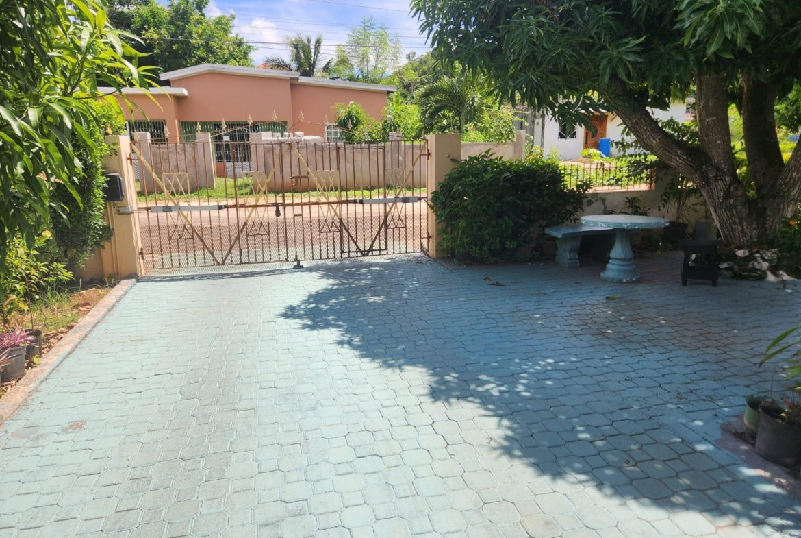 Twenty-First image of Johnson Close in Keystone, St. Catherine, Jamaica - property is For Sale