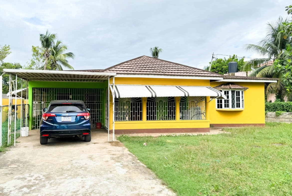 First image of Lot 31 2 Gratton Avenue in May Pen, Clarendon, Jamaica - property is For Sale