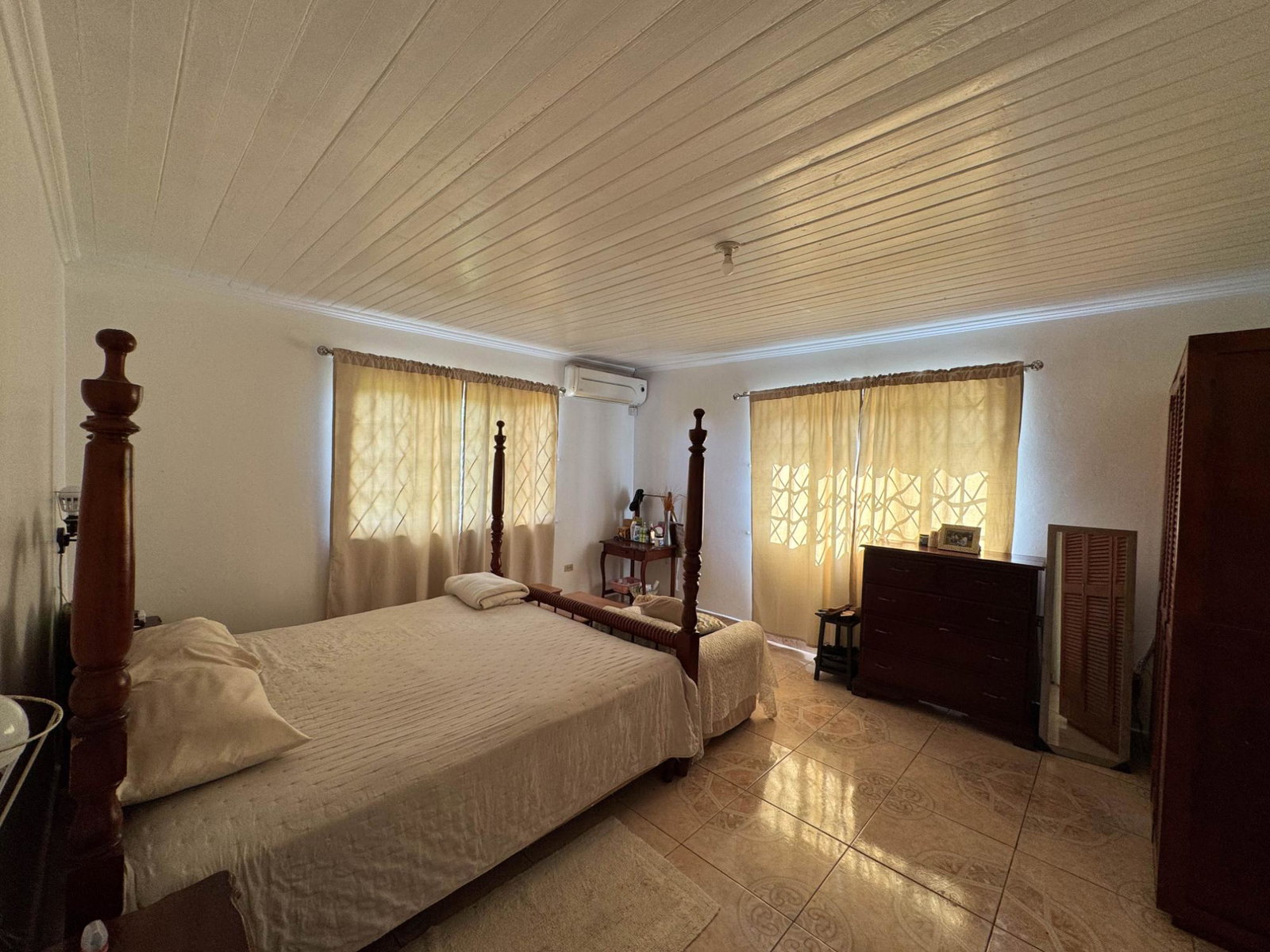 Thirteenth image of 8 Philham Drive in Mandeville, Manchester, Jamaica - property is For Sale