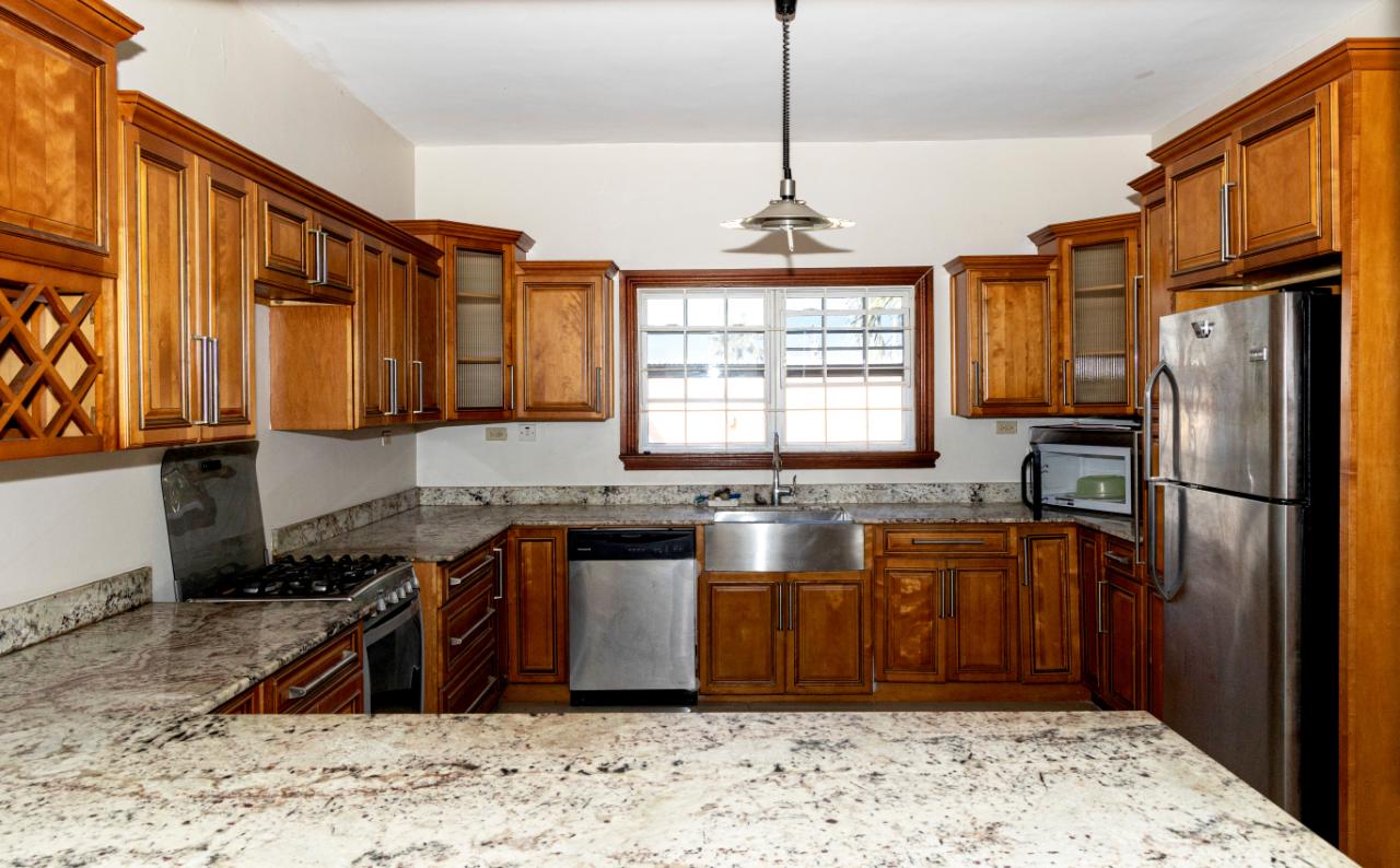 Fifth image of 11-50-52 Sandhurst Crescent in Kingston 6, St. Andrew, Jamaica - property is For Rent
