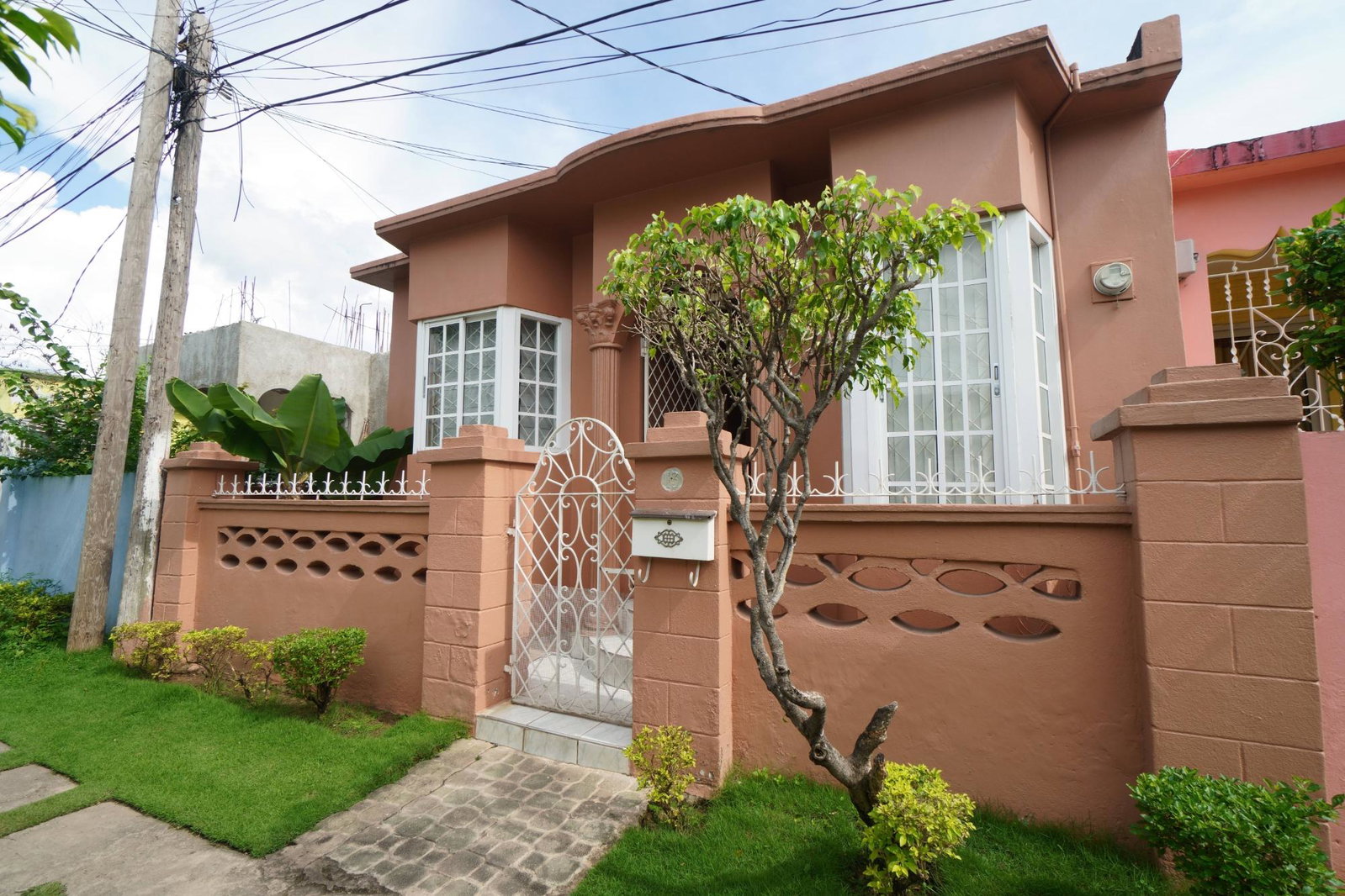 Stunning-House-for-Sale-in-St.-Andrew-Jamaica-13-Beverly-Path Twenty-Second image of 13 Beverly Path, 82 Glendale in Kingston 20, St. Andrew, Jamaica - property is For Sale