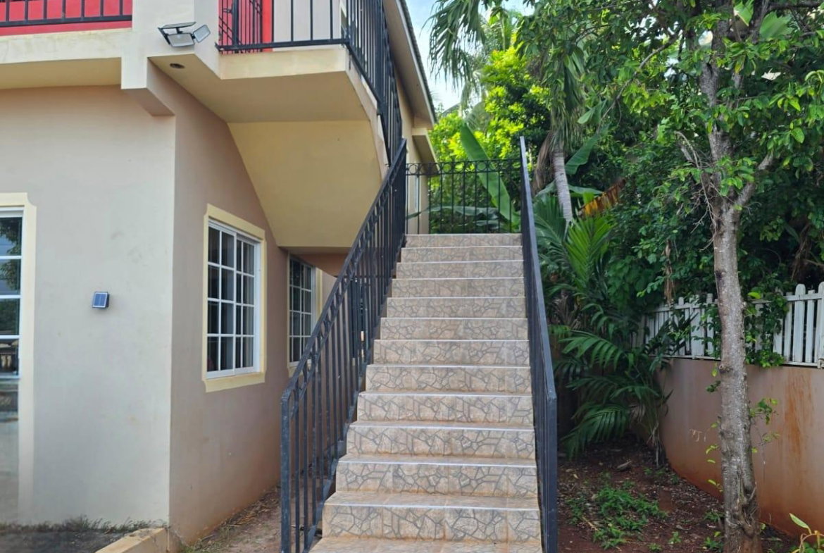 Second image of #4-996 St. Albans Close in Green Acres, St. Catherine, Jamaica - property is For Rent