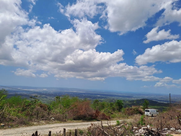 First image of Lot 4 Mount Dawson, st Catherin in Mount Dawson, St. Catherine, Jamaica - property is For Sale