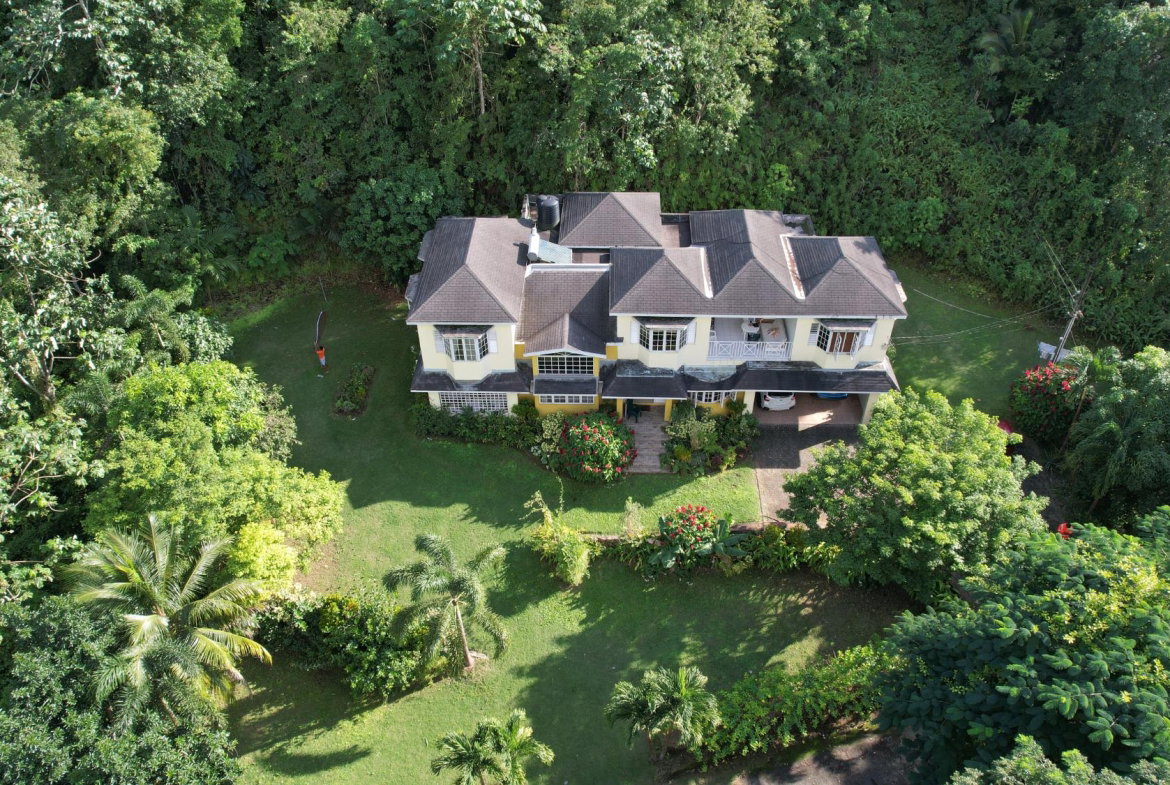Second image of Woodland Heights, Red Hil in Kingston 19, St. Andrew, Jamaica - property is For Sale
