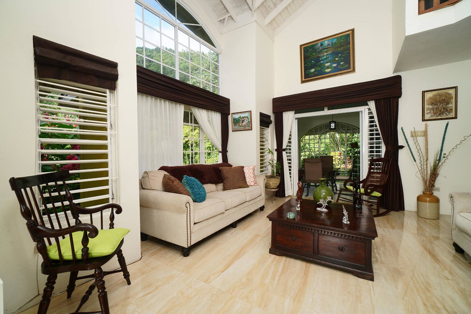 Stunning-Self-Sufficient-Home-for-Sale-in-Woodland-Heights-Jamaica Thirteenth image of Woodland Heights, Red Hil in Kingston 19, St. Andrew, Jamaica - property is For Sale