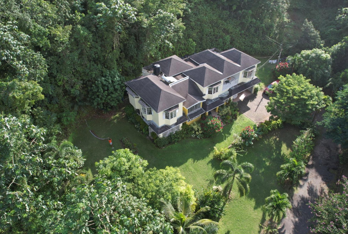 Third image of Woodland Heights, Red Hil in Kingston 19, St. Andrew, Jamaica - property is For Sale