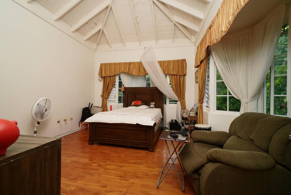 Twenty-Fourth image of Woodland Heights, Red Hil in Kingston 19, St. Andrew, Jamaica - property is For Sale