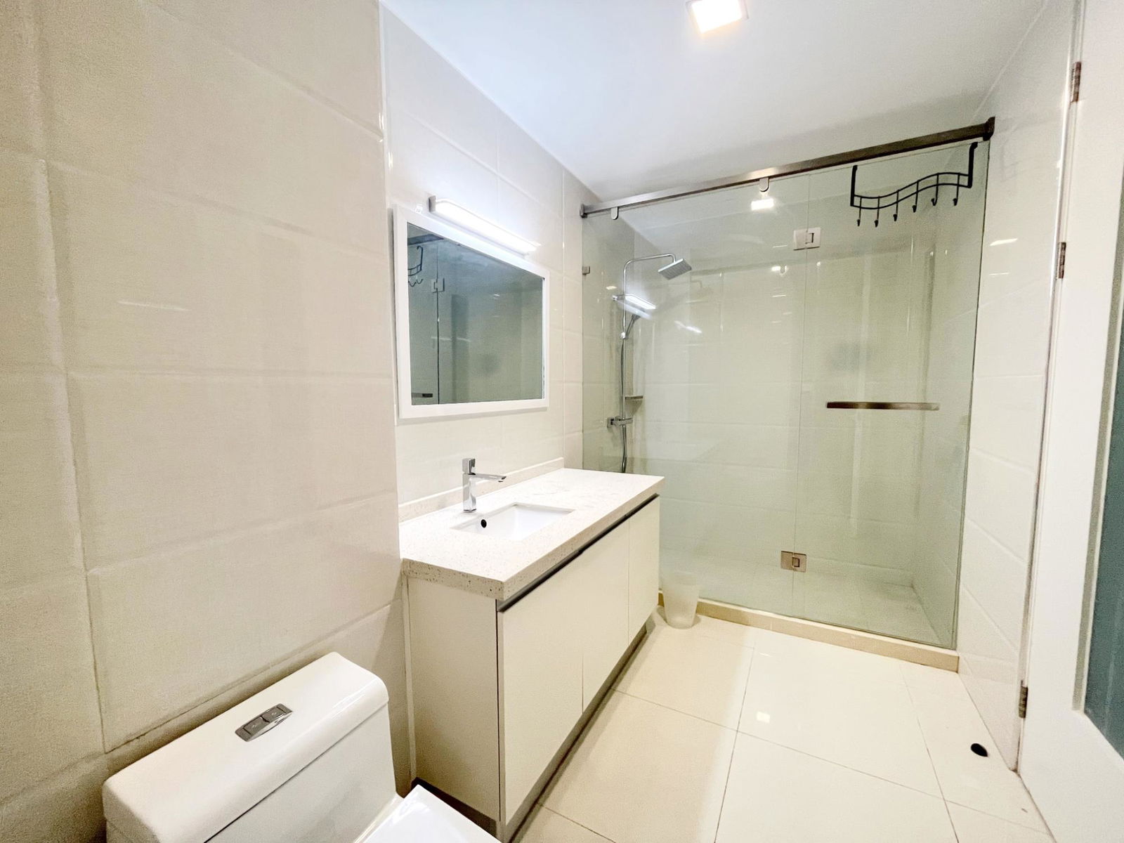 Sixth image of 603-20 South Avenue in Kingston 10, St. Andrew, Jamaica - property is For Rent