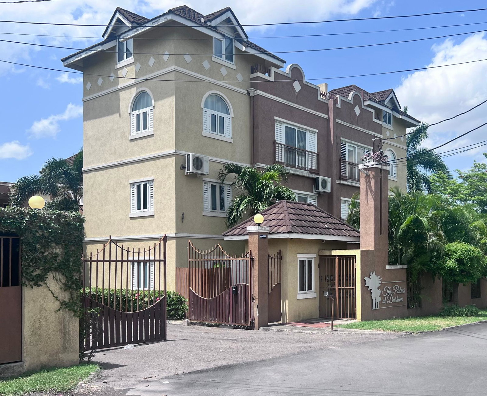 First image of 3b-11 Durham Avenue, Kingston 6 in Kingston 6, St. Andrew, Jamaica - property is For Rent