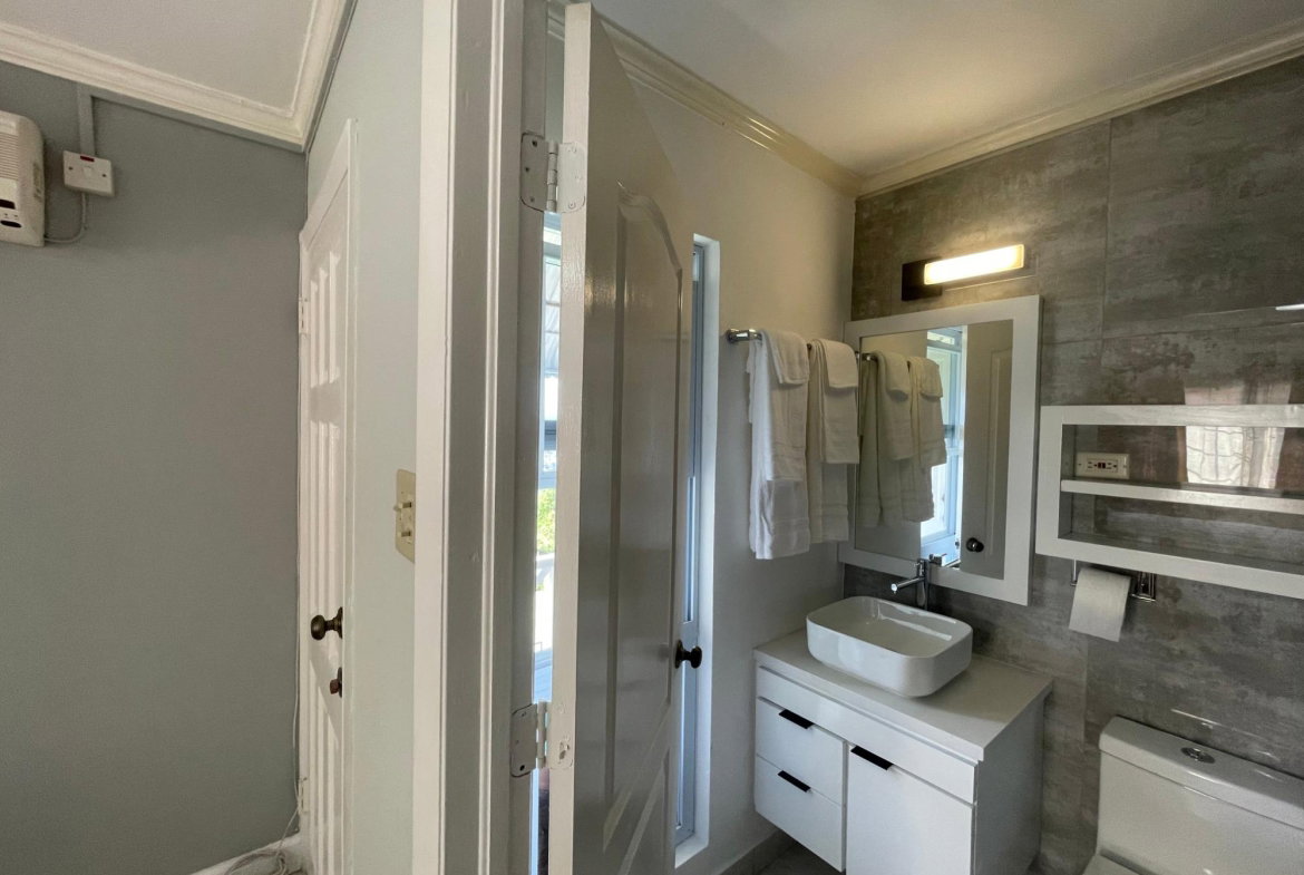Fifth image of 2f- Red Birch Ave, Long Mtn in Kingston 6, St. Andrew, Jamaica - property is For Rent