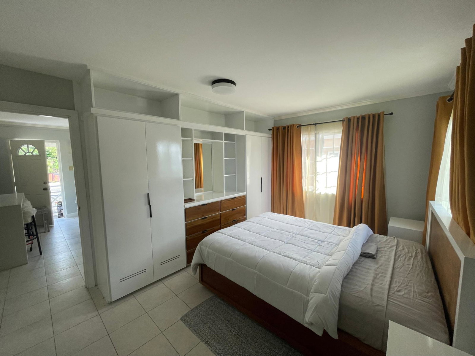 Seventh image of 2f- Red Birch Ave, Long Mtn in Kingston 6, St. Andrew, Jamaica - property is For Rent