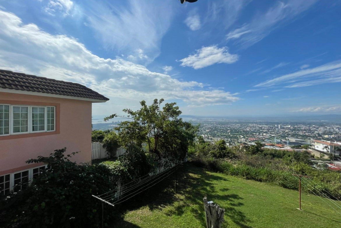 Ninth image of 2f- Red Birch Ave, Long Mtn in Kingston 6, St. Andrew, Jamaica - property is For Rent
