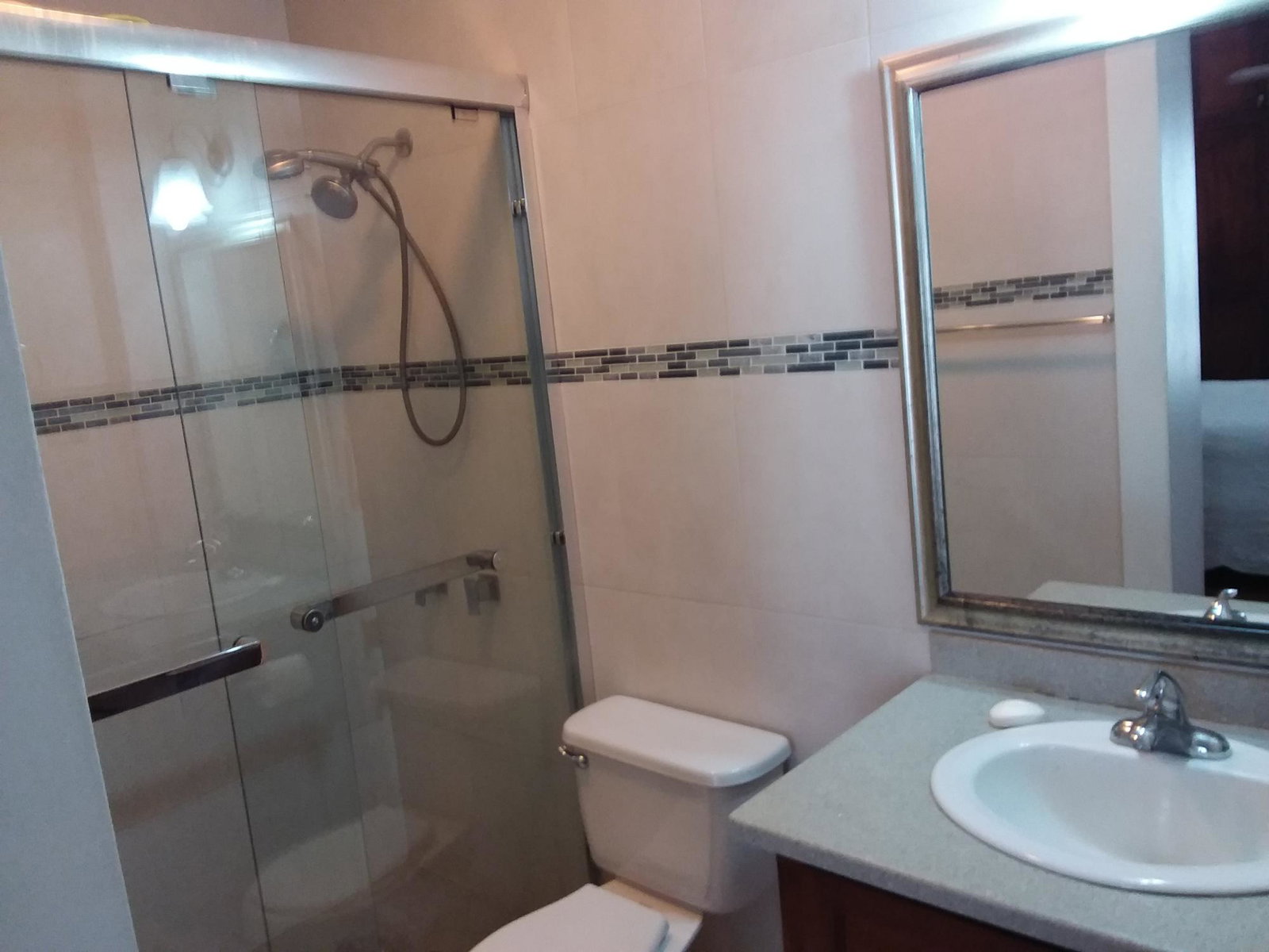 Stylish-2-Bed-Apartment-for-Rent-in-St.-Andrew-Jamaica Ninth image of D35-44 Trafalgar Road in Kingston 10, St. Andrew, Jamaica - property is For Rent