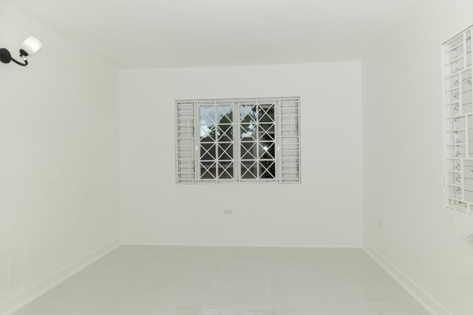 Eleventh image of 3-13 Merrivale Close in Kingston 8, St. Andrew, Jamaica - property is For Rent