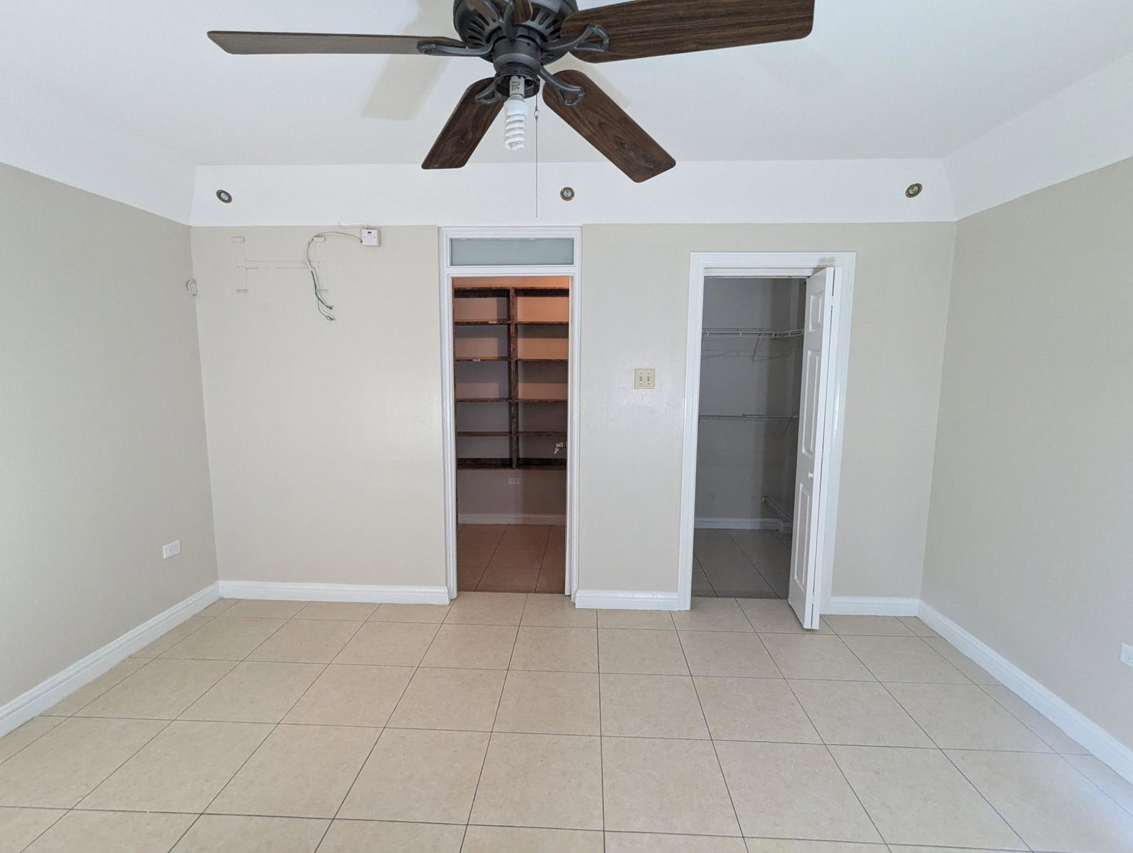 Stylish-2-Bedroom-Apartment-for-Rent-in-New-Kingston Sixth image of 303-23-25 Norwood Avenue in NEW KINGSTON, St. Andrew, Jamaica - property is For Rent
