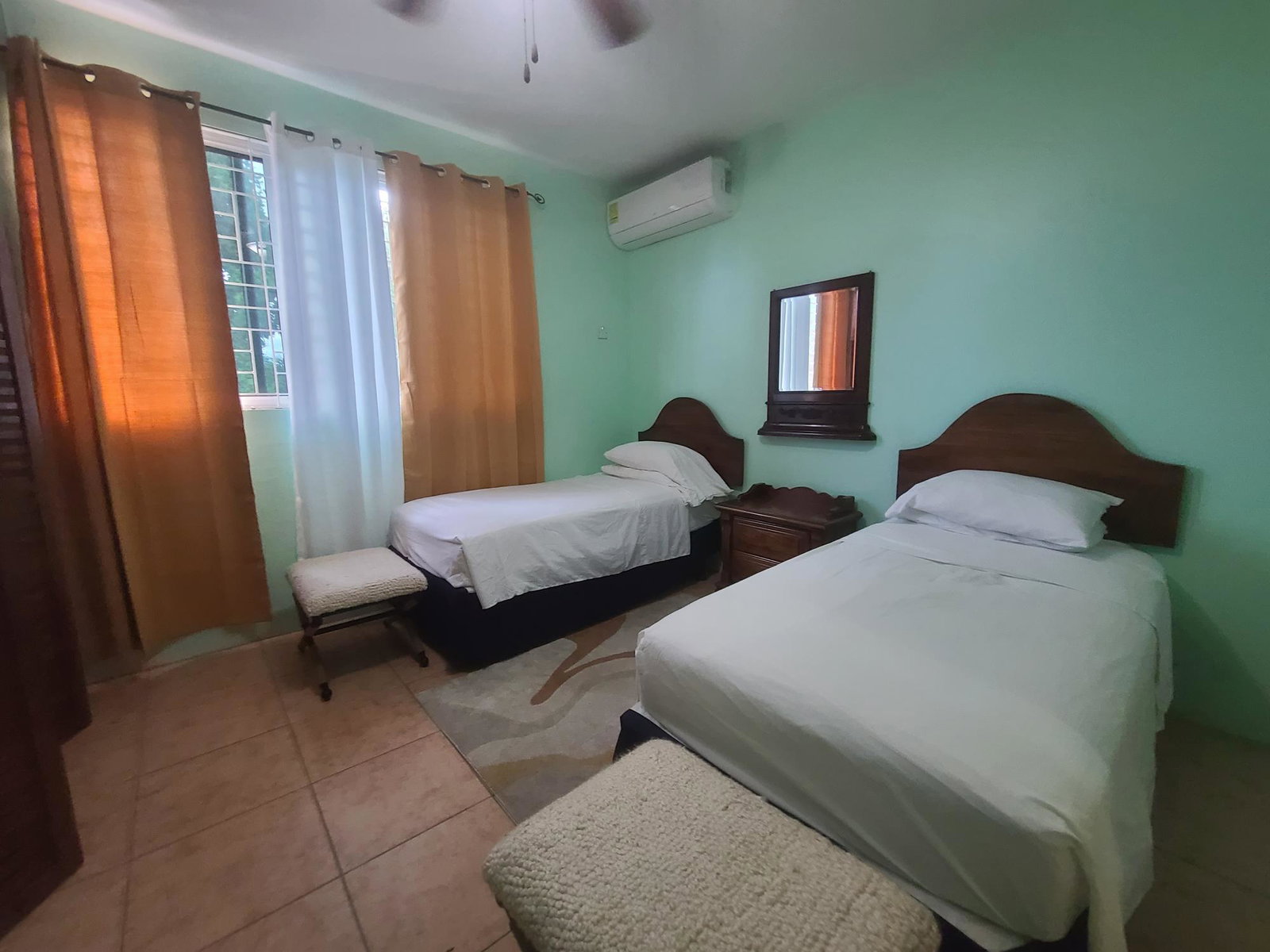 Stylish-2-Bedroom-Apartment-for-Rent-in-St.-Andrew-Jamaica Fourteenth image of 16- Surbiton Avenue in Kingston 6, St. Andrew, Jamaica - property is For Rent