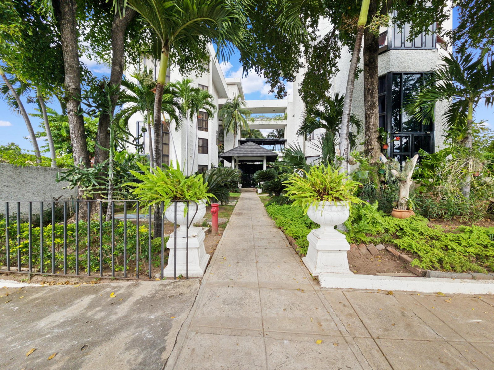 Fourteenth image of 110-1 Caribbean Close in Kingston 5, St. Andrew, Jamaica - property is For Rent