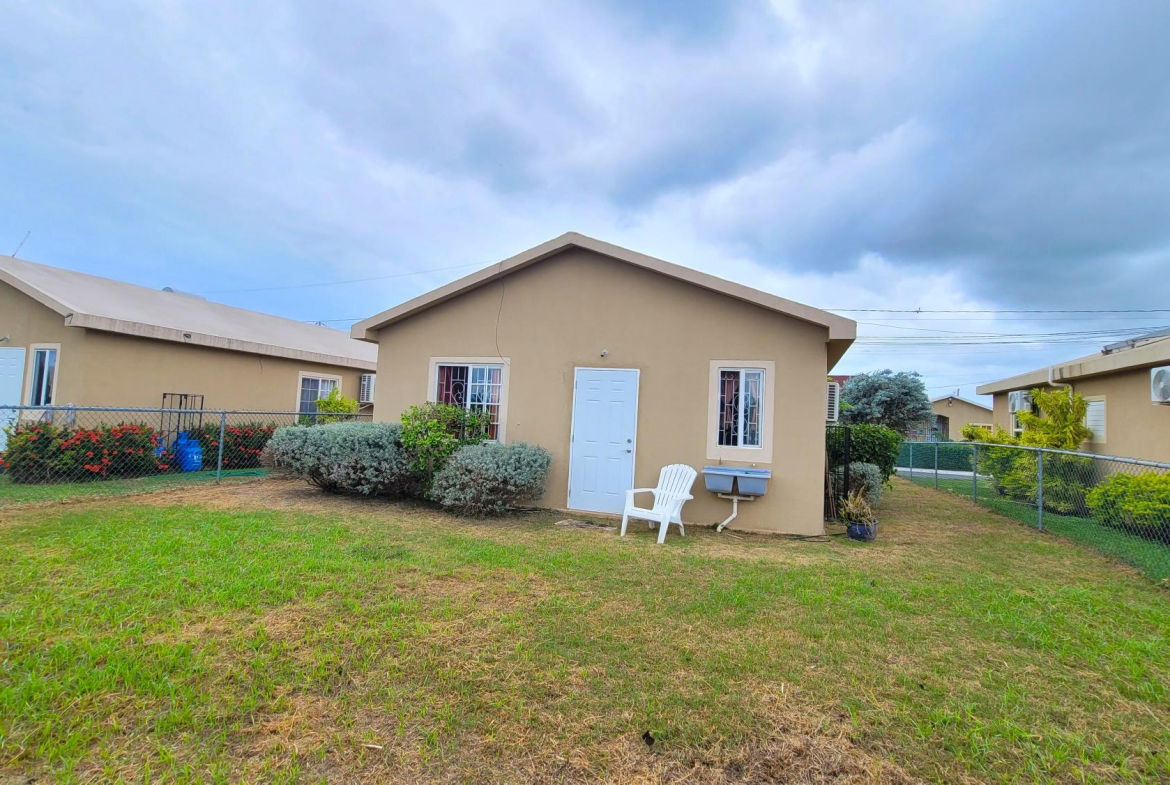 Twenty-First image of 1456- Phoenix Park Village in Greater Portmore, St. Catherine, Jamaica - property is For Sale