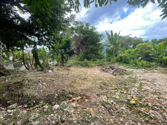 First image of 39 Lynfred Manor in Hopewell, Hanover, Jamaica - property is For Sale