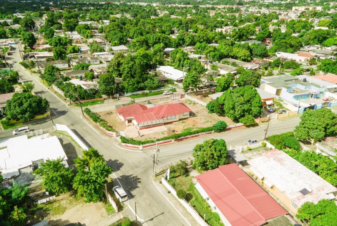 First image of Cassia Park Avenue in Kingston 10, St. Andrew, Jamaica - property is For Rent