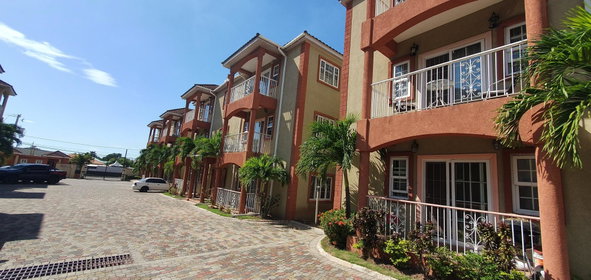 Second image of Fairway Avenue in Kingston 6, St. Andrew, Jamaica - property is For Rent