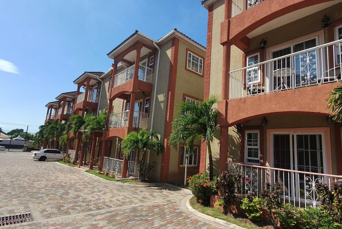 Third image of Fairway Avenue in Kingston 6, St. Andrew, Jamaica - property is For Rent