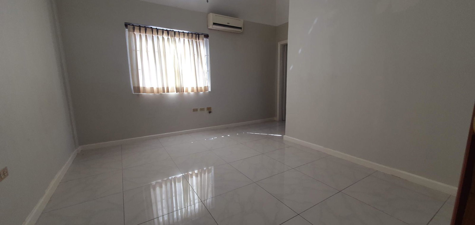 Ninth image of Fairway Avenue in Kingston 6, St. Andrew, Jamaica - property is For Rent