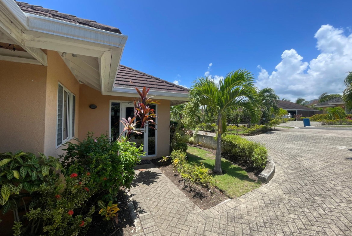 Third image of 530 Papaya Avenue, in St. Ann's Bay, St. Ann, Jamaica - property is For Rent