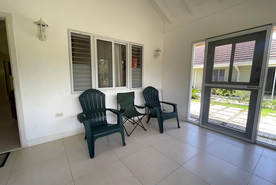 Fifth image of 530 Papaya Avenue, in St. Ann's Bay, St. Ann, Jamaica - property is For Rent