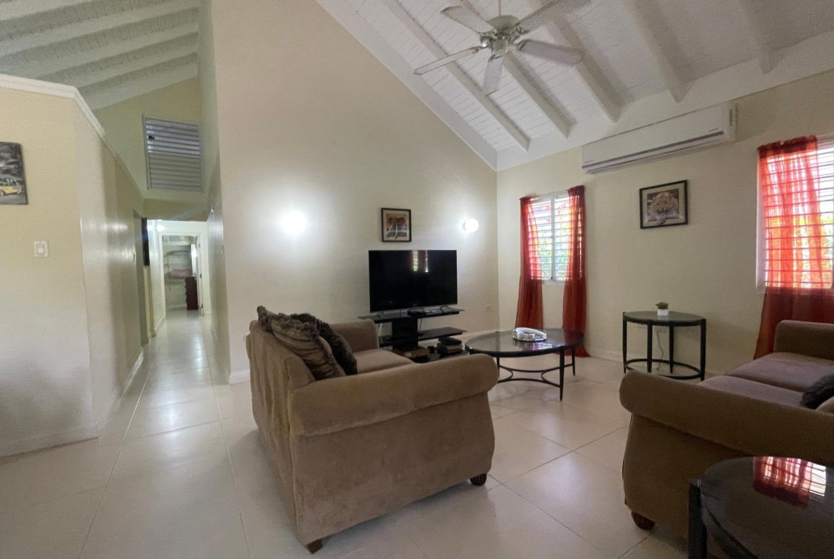 Seventh image of 530 Papaya Avenue, in St. Ann's Bay, St. Ann, Jamaica - property is For Rent