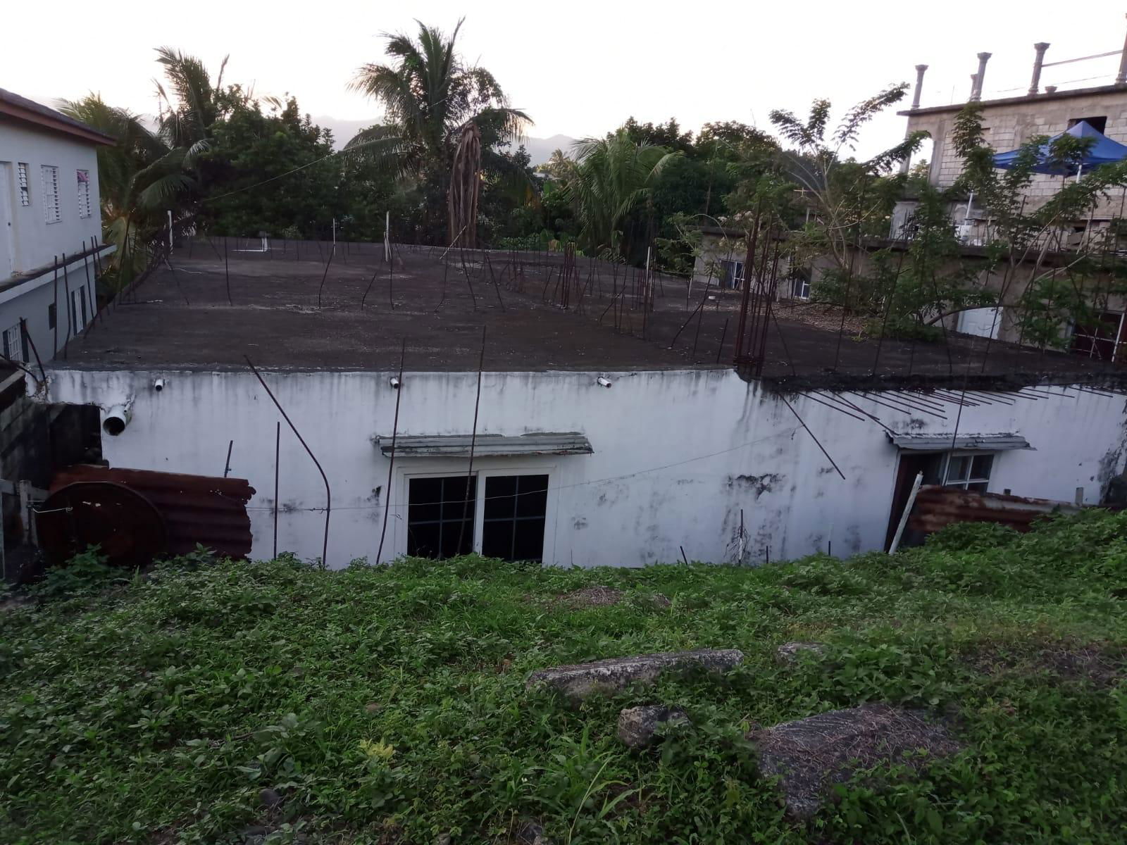 4-Bedroom-Family-House-for-Sale-in-Moneague-Gardens-St.-Ann Second image of 121 Mark Avenue, Moneague Gar in Moneague, St. Ann, Jamaica - property is For Sale