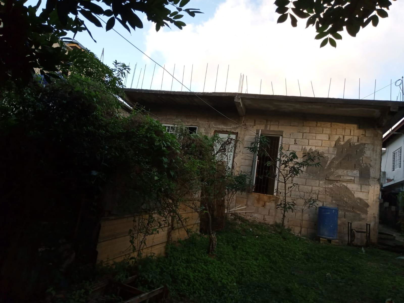 4-Bedroom-Family-House-for-Sale-in-Moneague-Gardens-St.-Ann Sixth image of 121 Mark Avenue, Moneague Gar in Moneague, St. Ann, Jamaica - property is For Sale