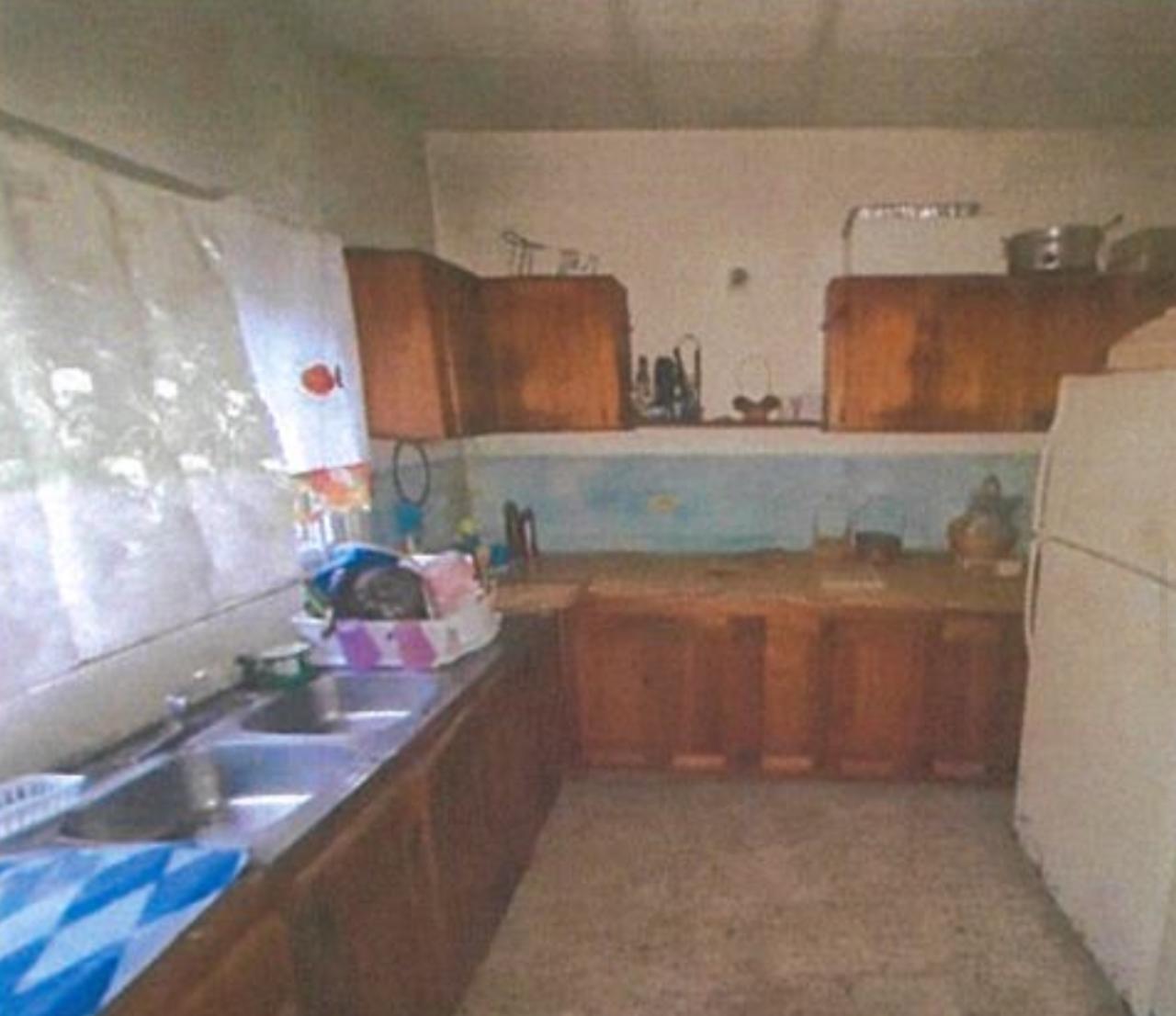 4-Bedroom-House-for-Sale-in-St.-Catherine-Jamaica Fifth image of 4 North Monticello Crescent in Spanish Town, St. Catherine, Jamaica - property is For Sale