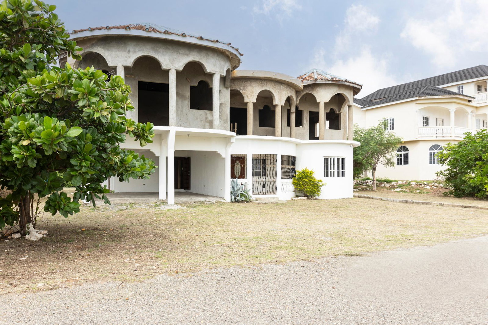 Second image of 269 Sandhill Circle, Hellshir in HELLSHIRE HILLS, St. Catherine, Jamaica - property is For Sale