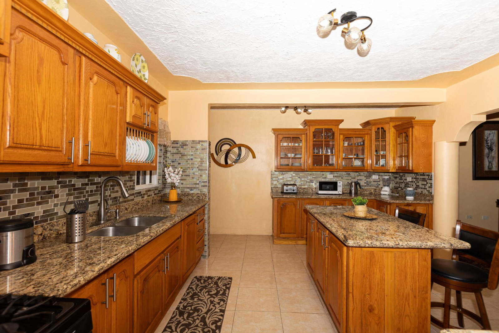 Fifth image of 269 Sandhill Circle, Hellshir in HELLSHIRE HILLS, St. Catherine, Jamaica - property is For Sale