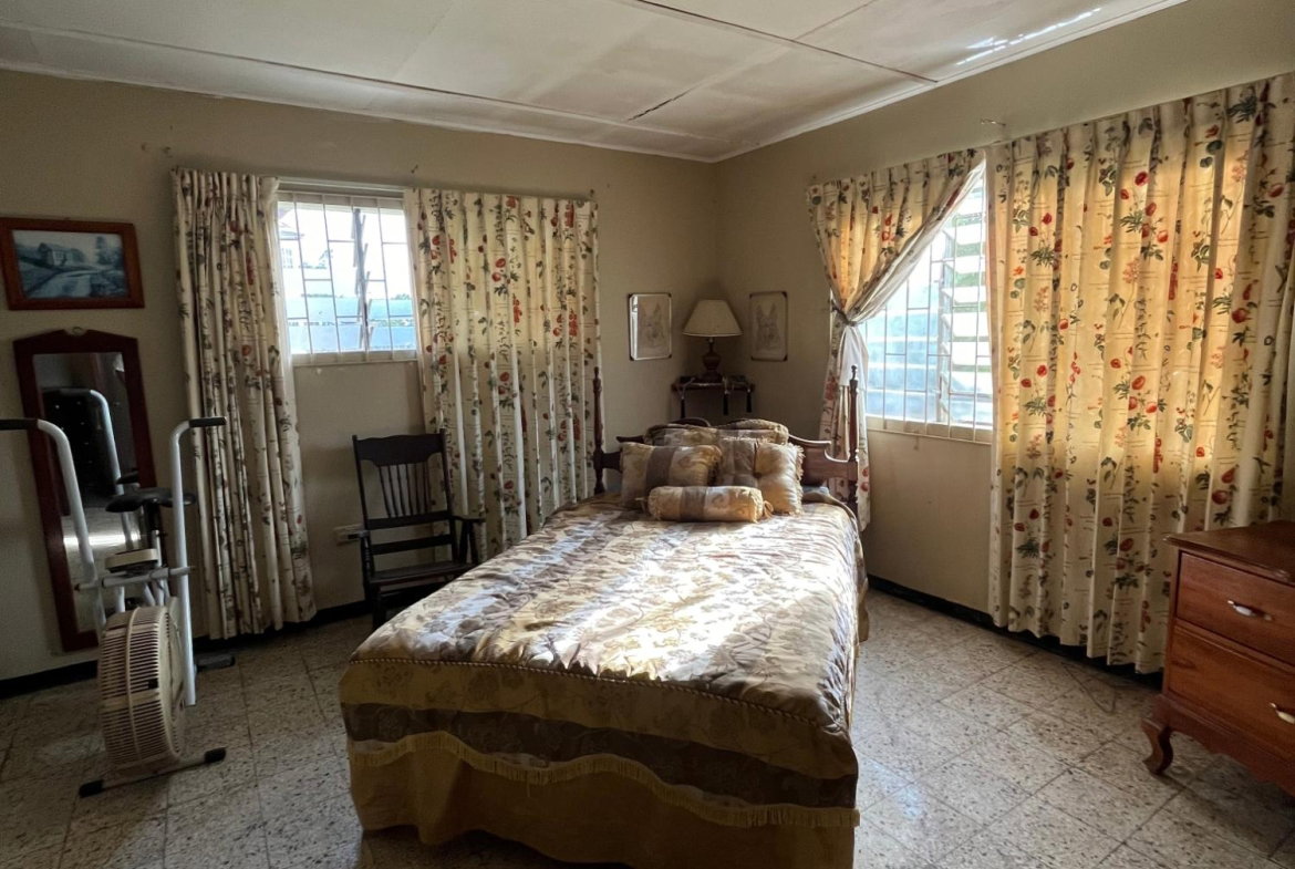 Tenth image of 5 Mockingbird Close in Mandeville, Manchester, Jamaica - property is For Rent