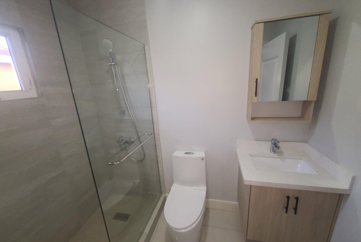 Seventeenth image of 492 Oak Estate in Greater Portmore, St. Catherine, Jamaica - property is For Rent