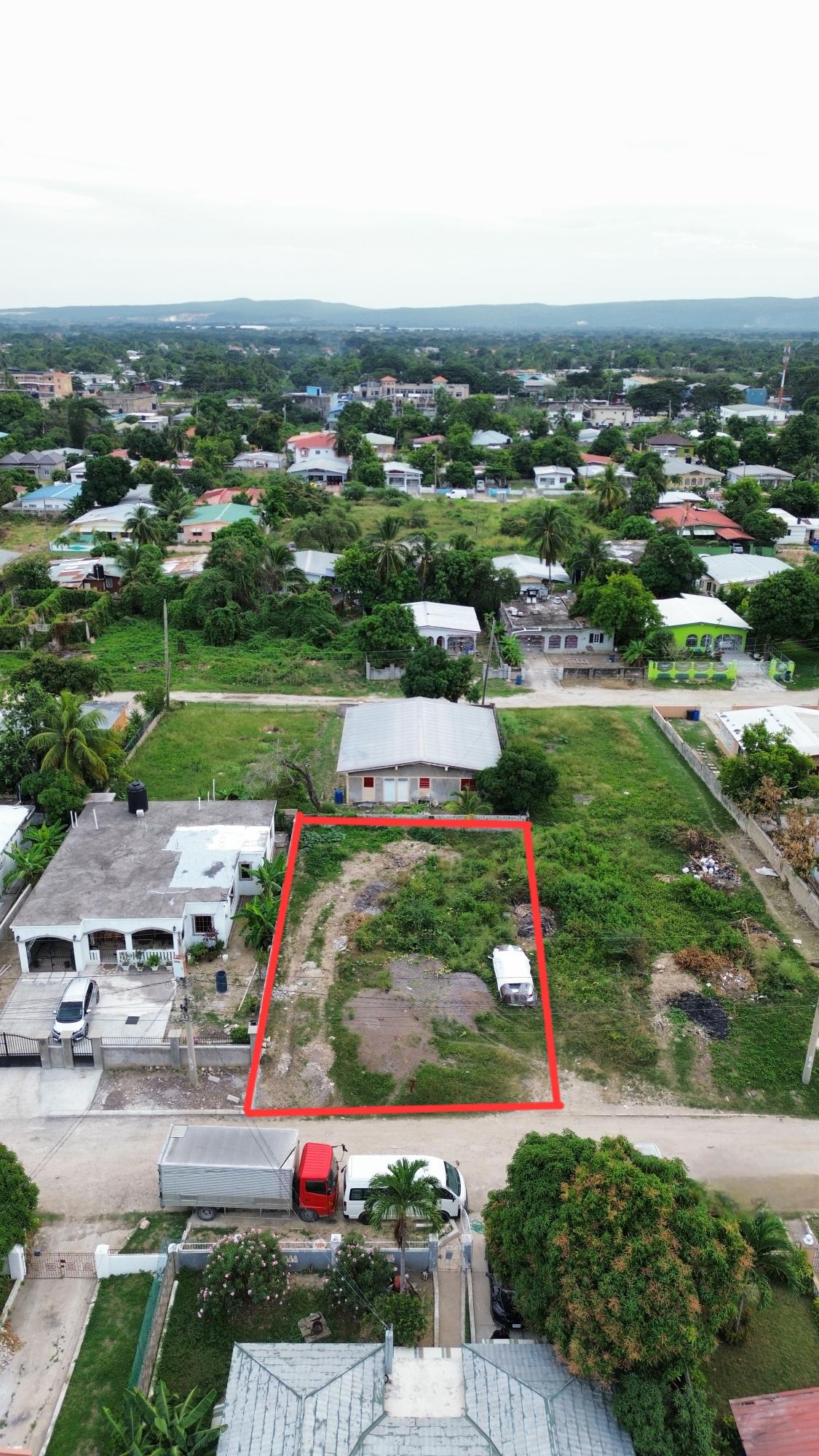 Second image of 12 Piccadilly dr in Spanish Town, St. Catherine, Jamaica - property is For Sale
