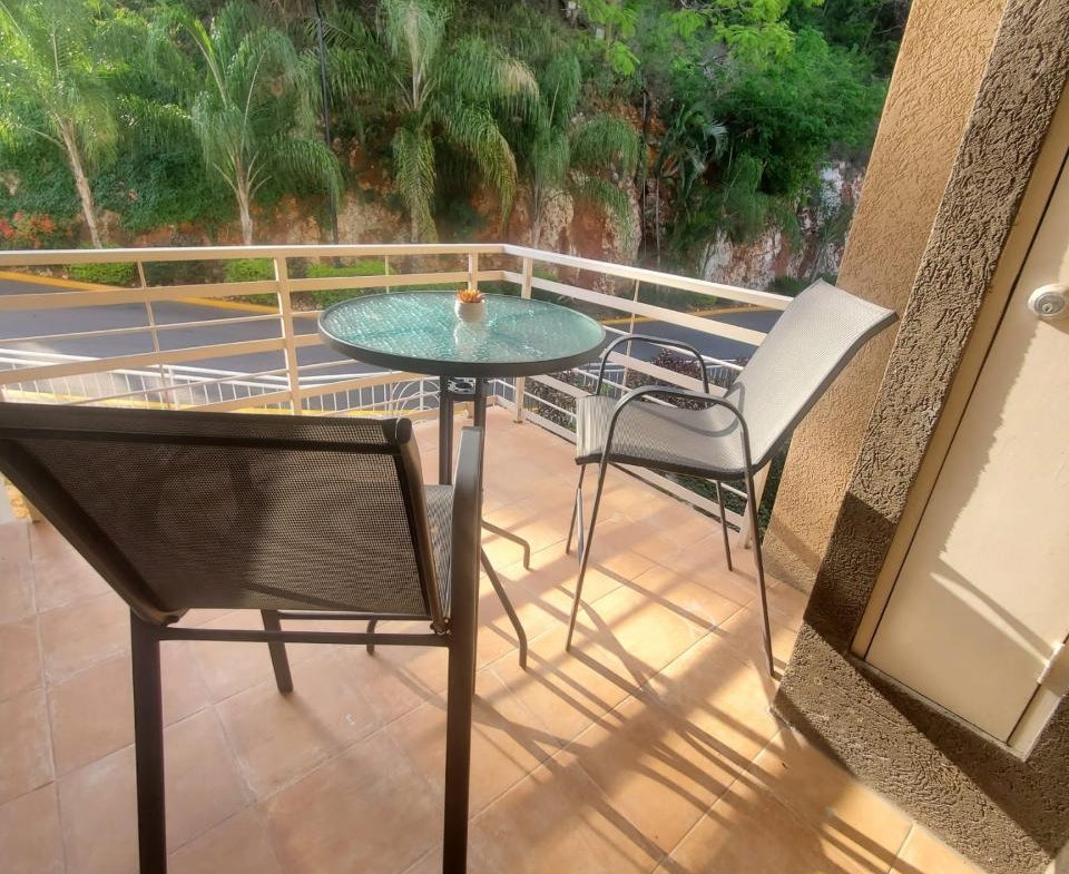 Seventeenth image of 56-11 Stanley Terrace, Kingston in Kingston 19, St. Andrew, Jamaica - property is For Rent