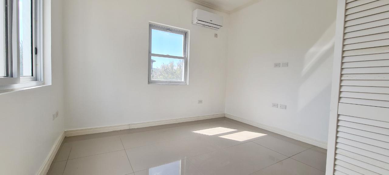 Eleventh image of 4-2 Spathodia Avenue in Kingston 6, St. Andrew, Jamaica - property is For Rent