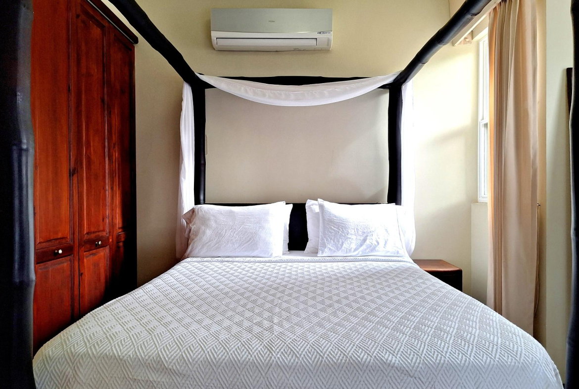 Fourteenth image of 5-15a Charlton Drive in Kingston 8, St. Andrew, Jamaica - property is For Rent