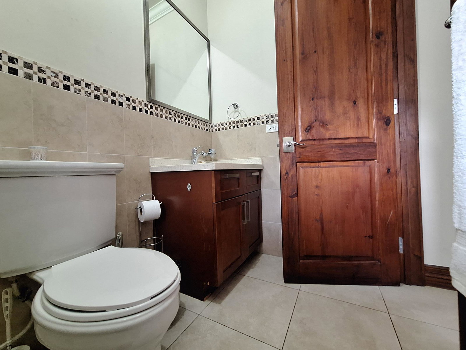 Charming-1-Bedroom-Apartment-for-Rent-in-St.-Andrew-Jamaica Seventeenth image of 5-15a Charlton Drive in Kingston 8, St. Andrew, Jamaica - property is For Rent